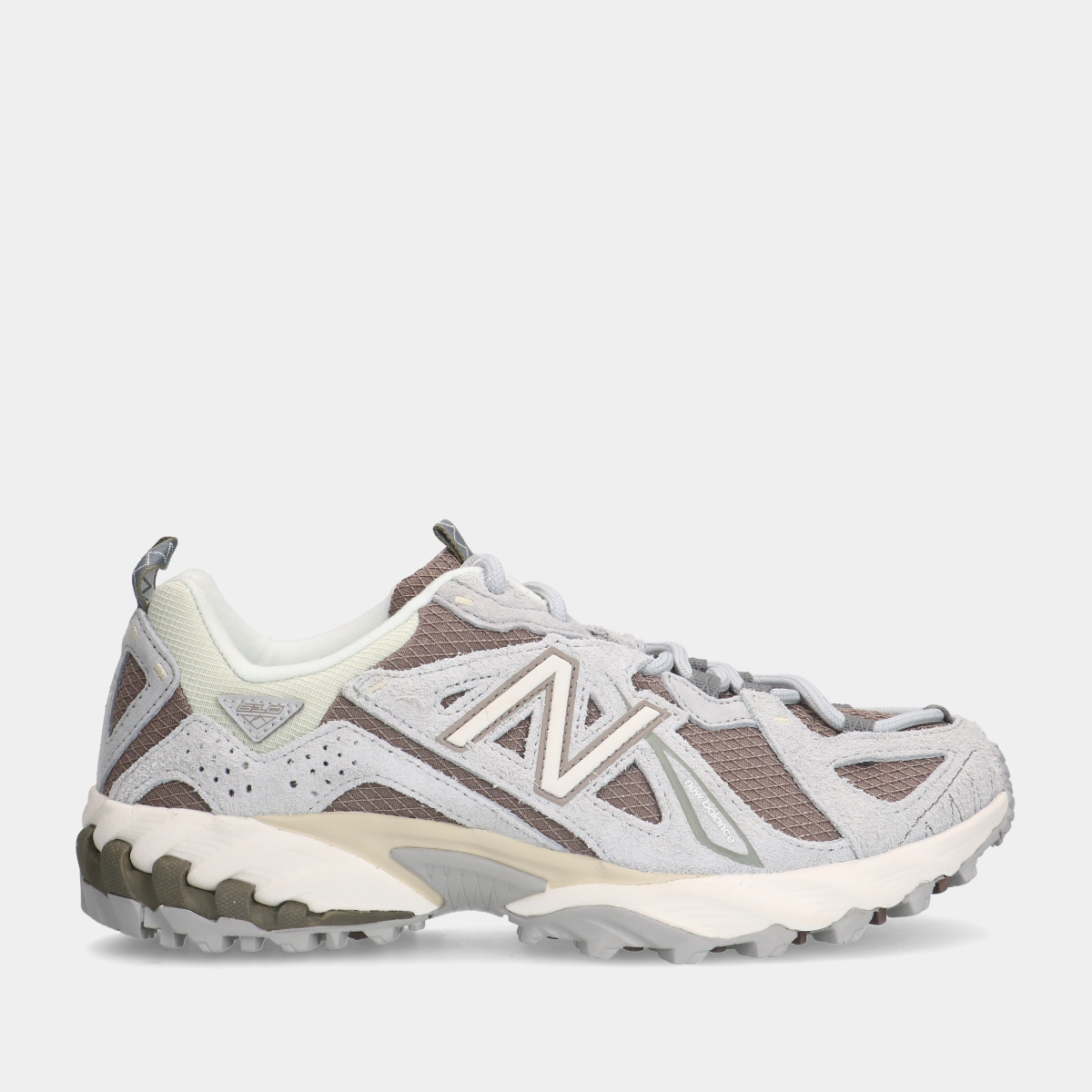 New Balance 610T grey sneakers