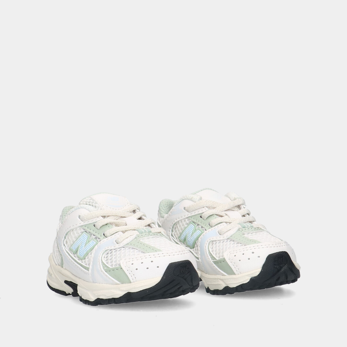 New Balance 530 Sea Salt White/Green peuter sneakers
